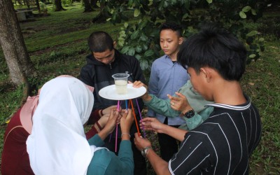 Siswa PKBM Melati Mujahidin Melaksanakan Outbound