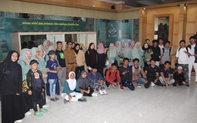 Siswa -Siswi Pkbm Melati Mujahidin Kunjungan Ke Museum Purbakala